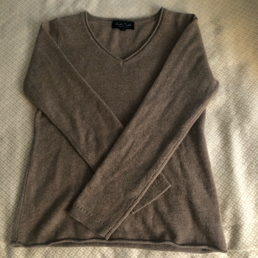 100% Cashmere sweater